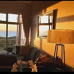 Beachfront 3-Bedroom With Robben Island Views