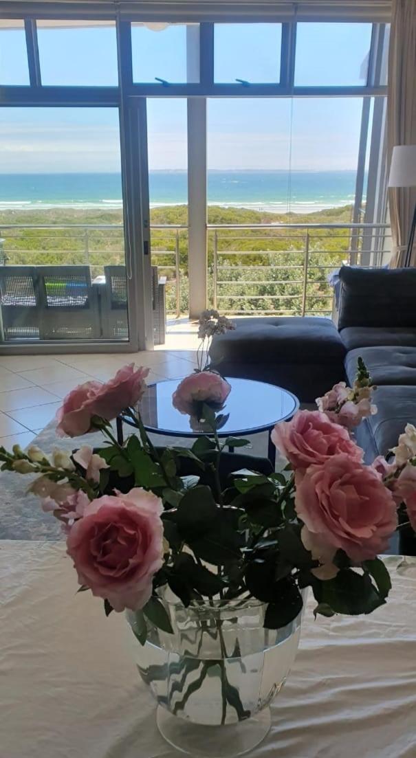 Beachfront 3-bedroom With Robben Island Views Cape Town